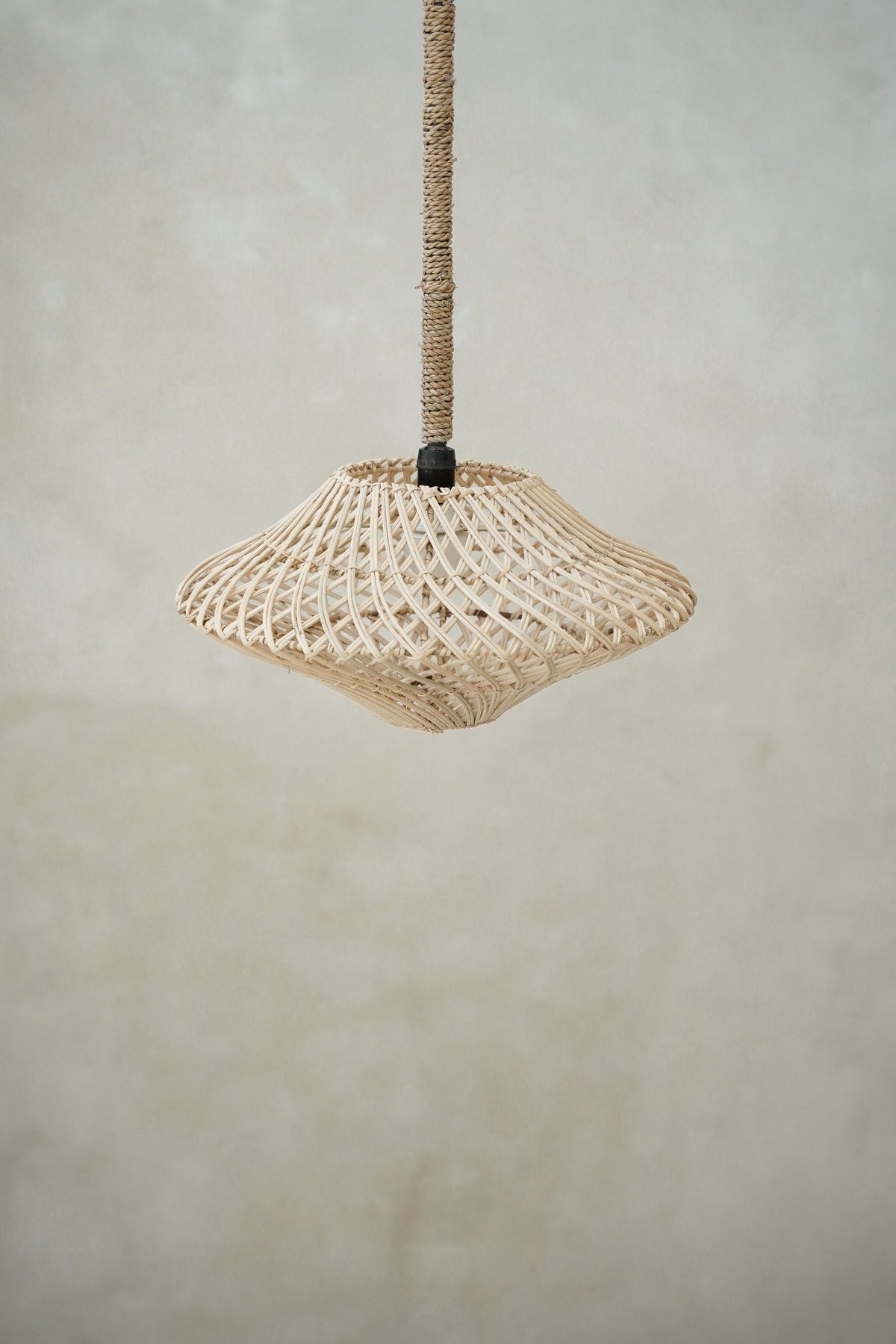 Rotan wandlamp - Bulat wand – M