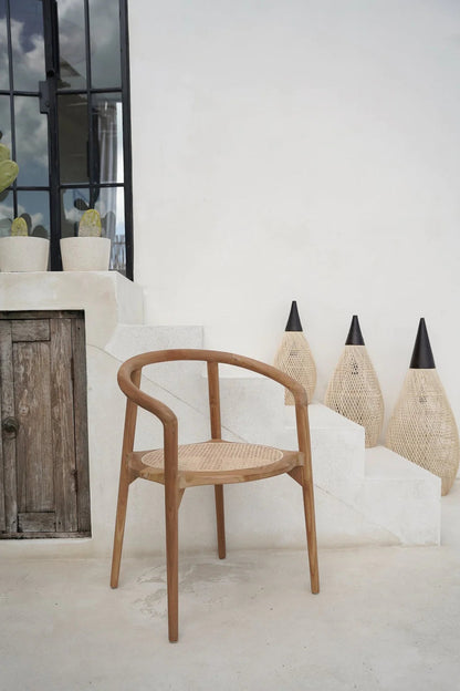 De Bulat rotan teakhouten stoel – Rotan eetkamerstoelen - Hippie Monkey