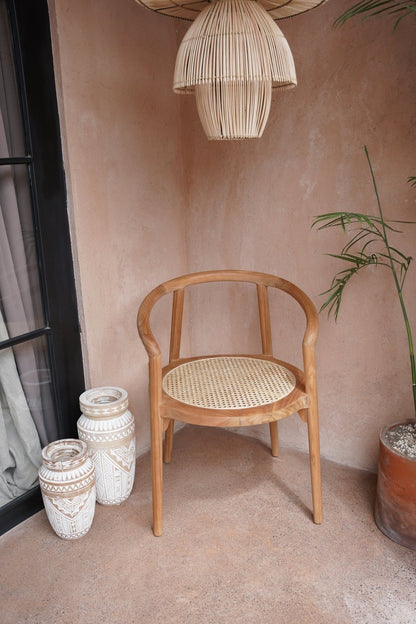 De Bulat rotan teakhouten stoel – Rotan eetkamerstoelen - Hippie Monkey