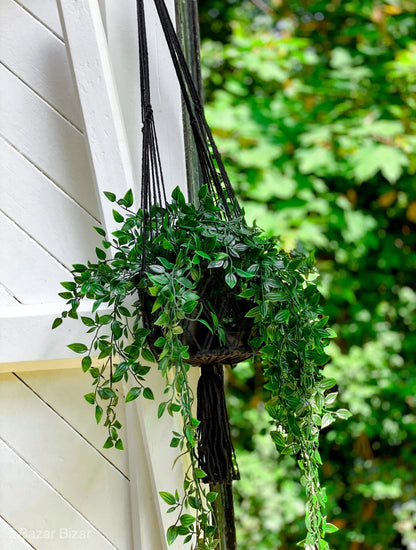 De macramé plantenhouder - zwart - M