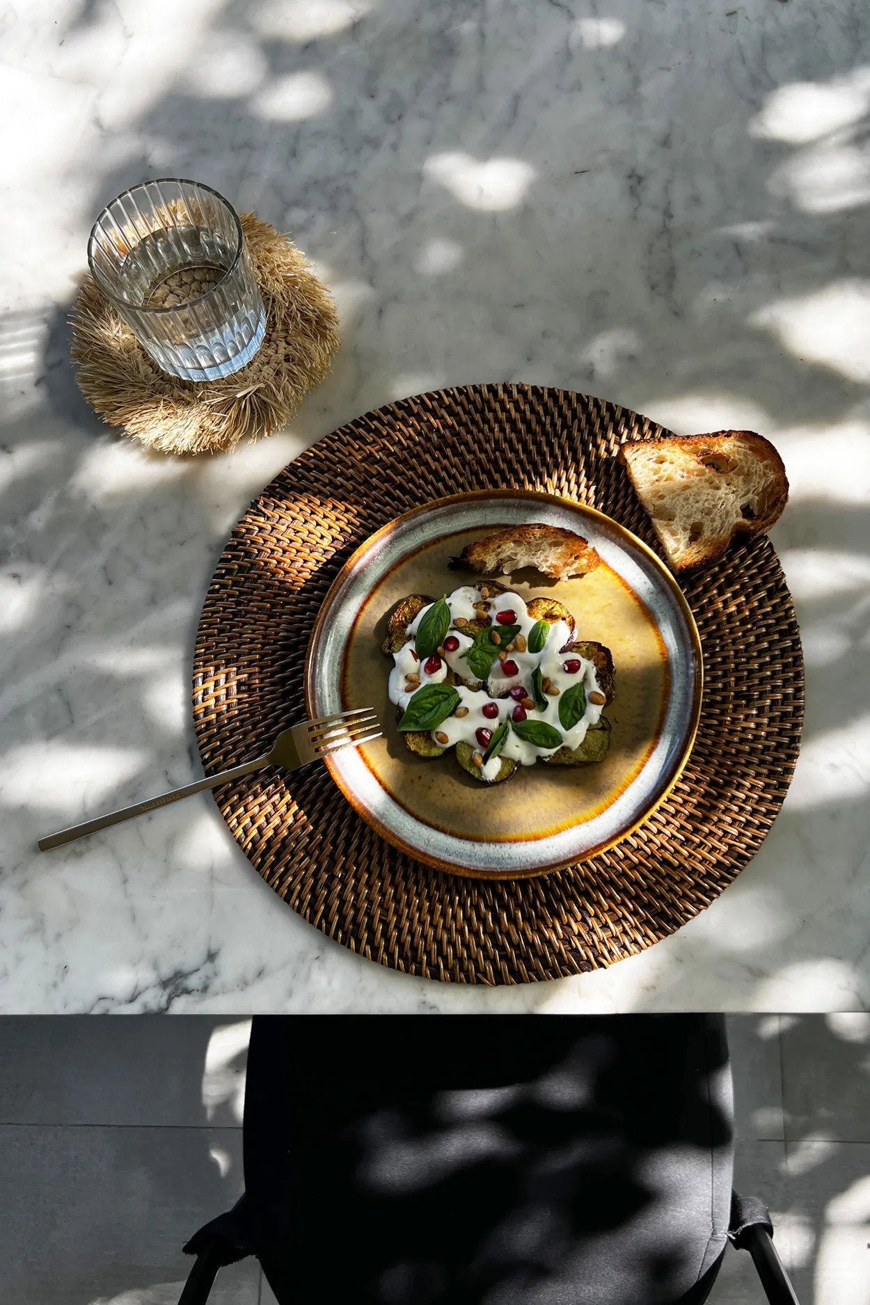 De koloniale placemat - naturel bruin
