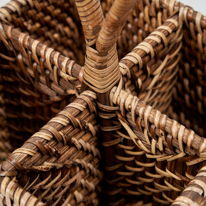 De rotan bestekhouder nr. 4 - naturel bruin