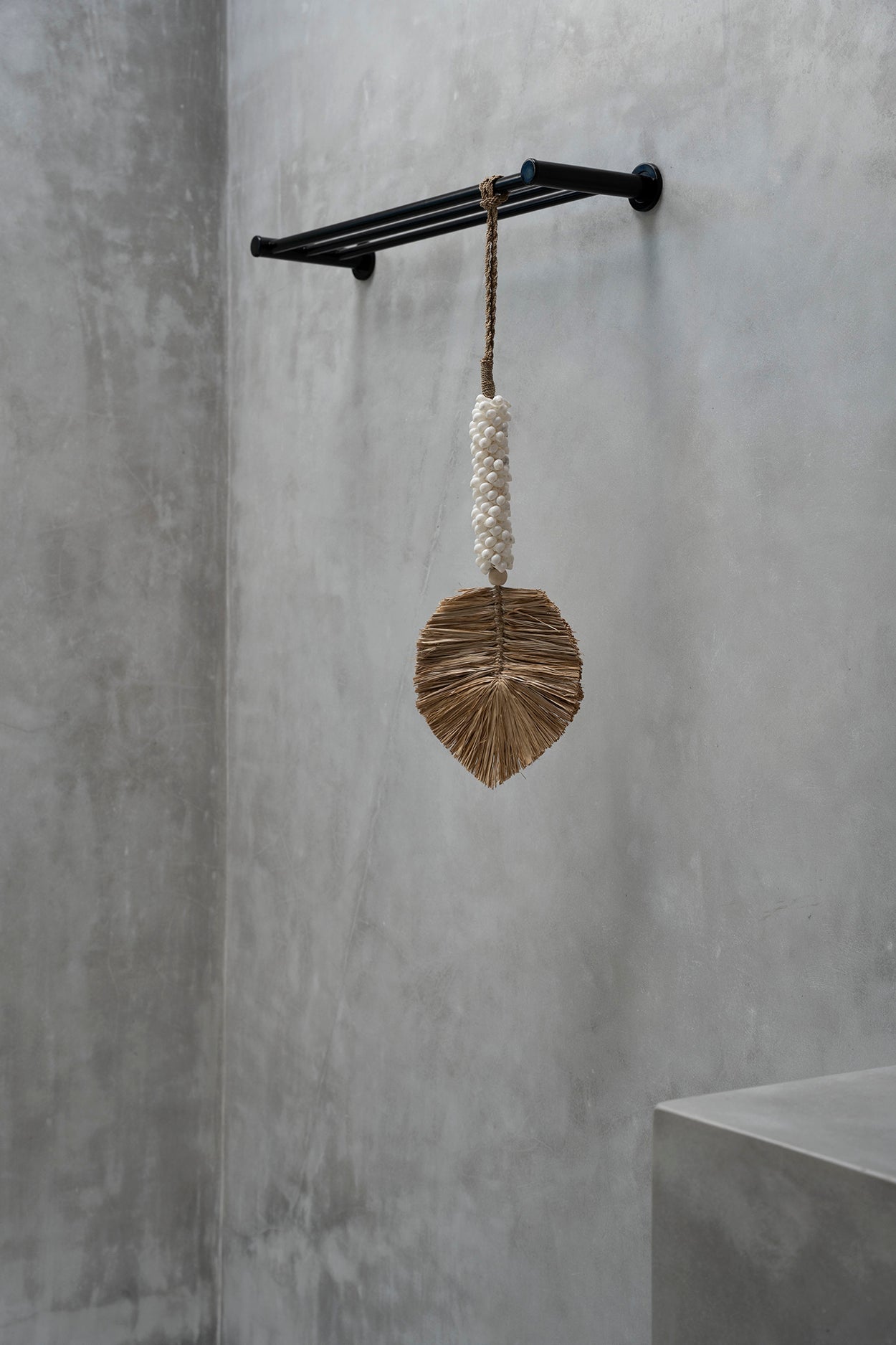 De raffia schelpkwast - wit/naturel