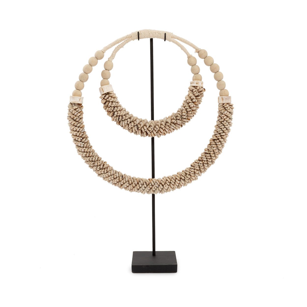 De dubbele schelpketting op standaard - naturel