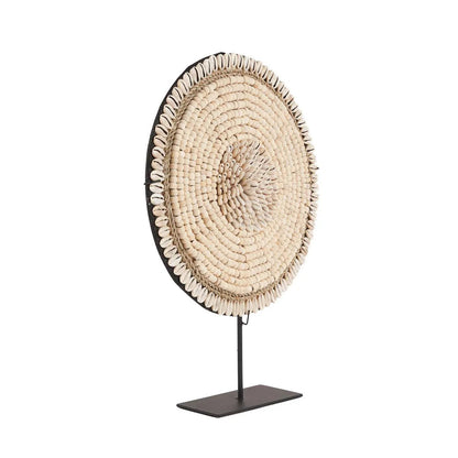 De schelp Martinique op standaard - natuurlijk wit