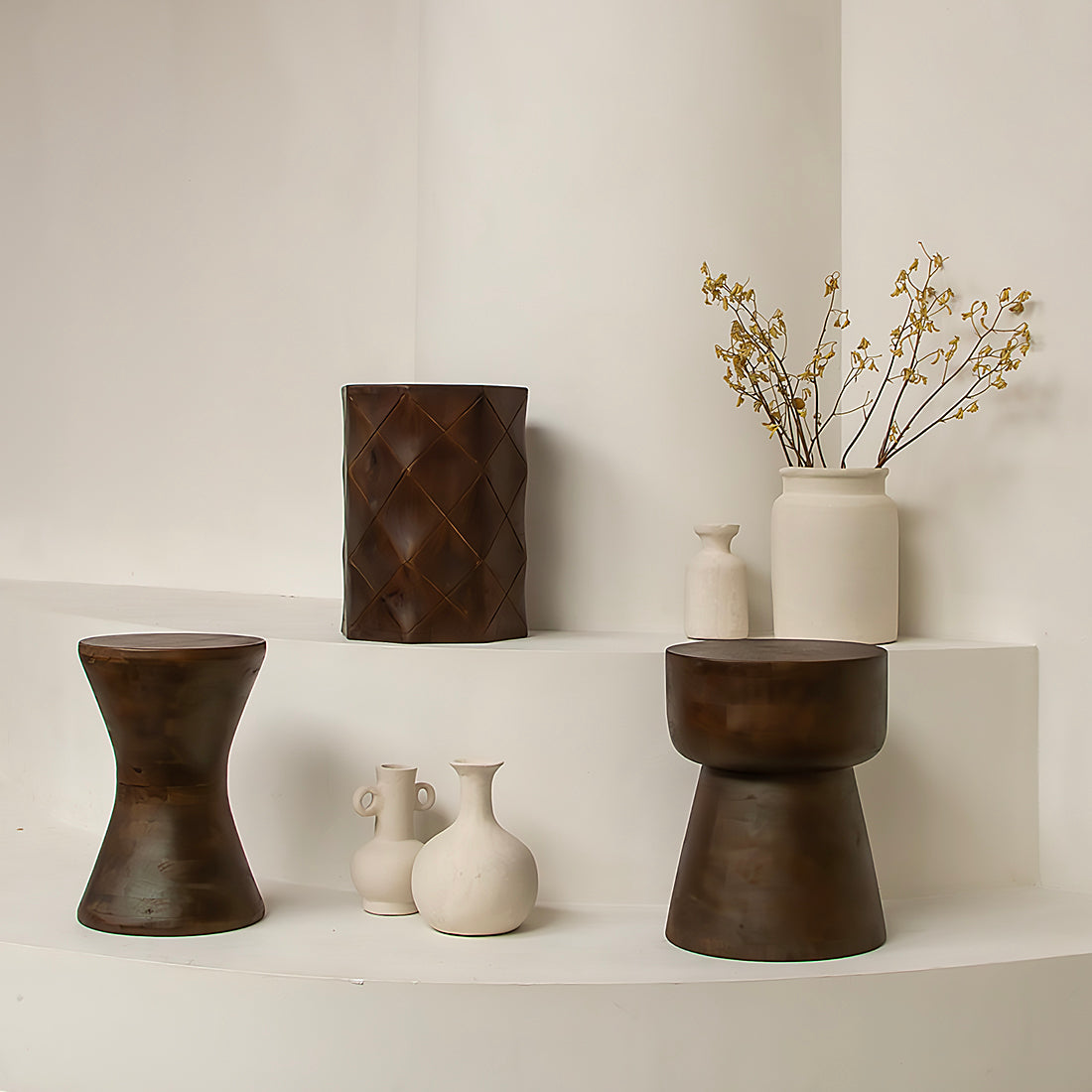 Krijtkleurige decoratieve vaas Mandore M