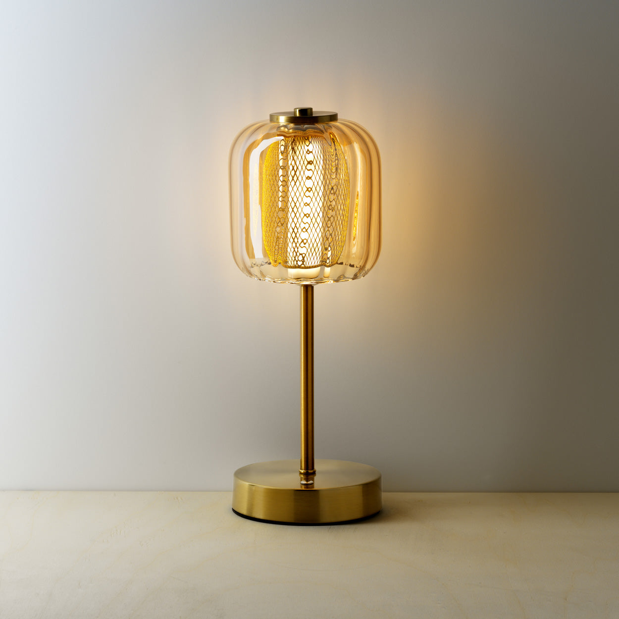 De Lighty Gaga LED-tafellamp
