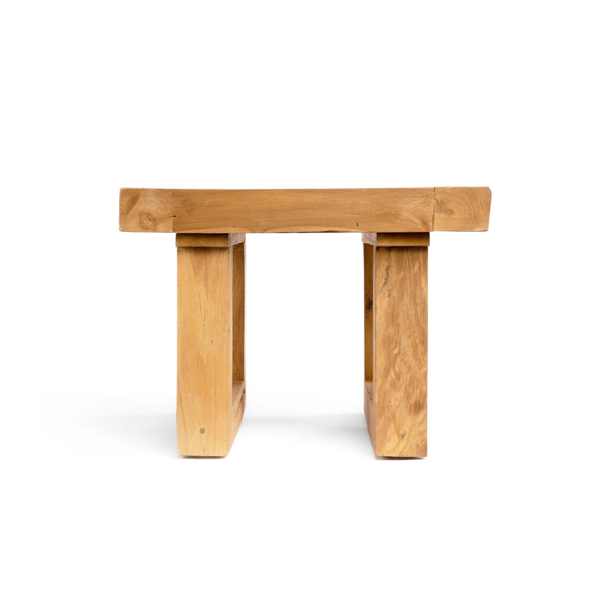 De bijzettafel van gerecycled teakhout - naturel