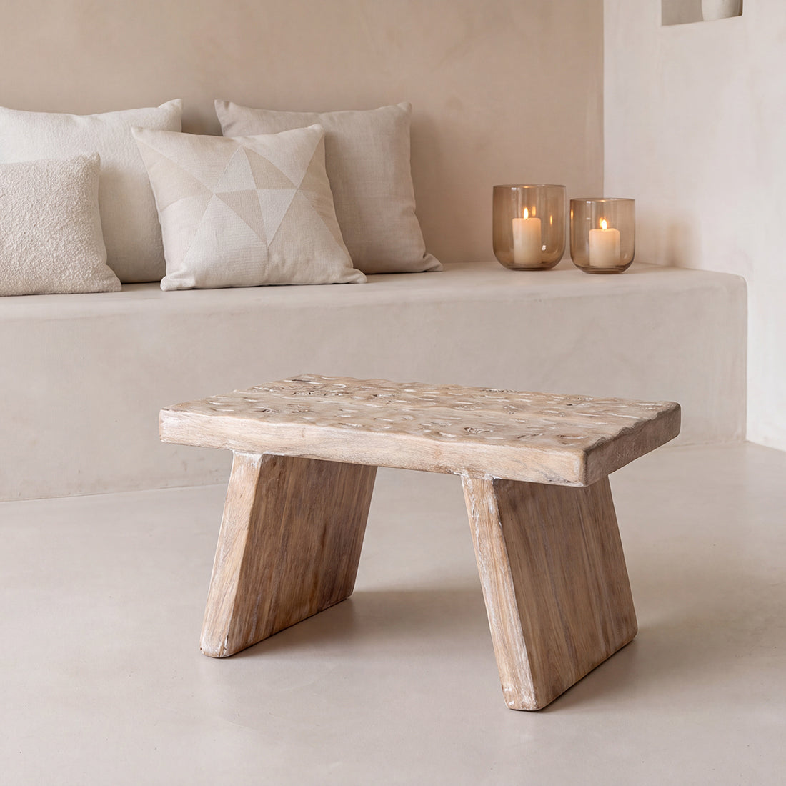 Mangohouten bijzettafel/kruk naturel