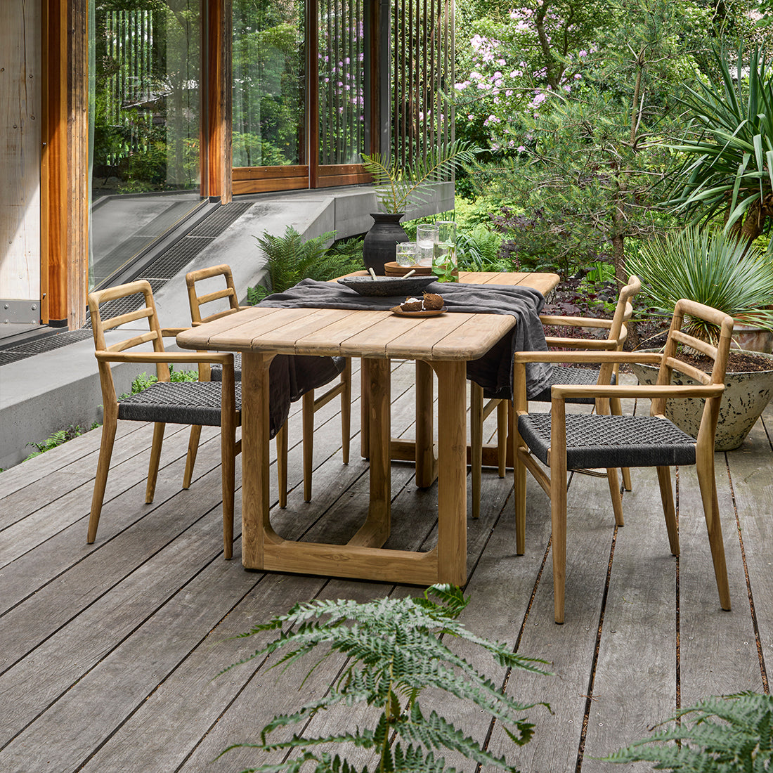 Primavera teakhouten tuintafel - 240 cm